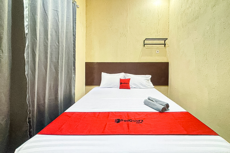 Bedroom 2, RedDoorz near RS Hermina Tangerang, Tangerang