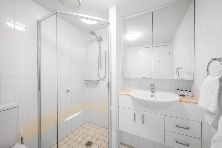 Bathroom 4, Oaks Brisbane on Felix Suites, Brisbane