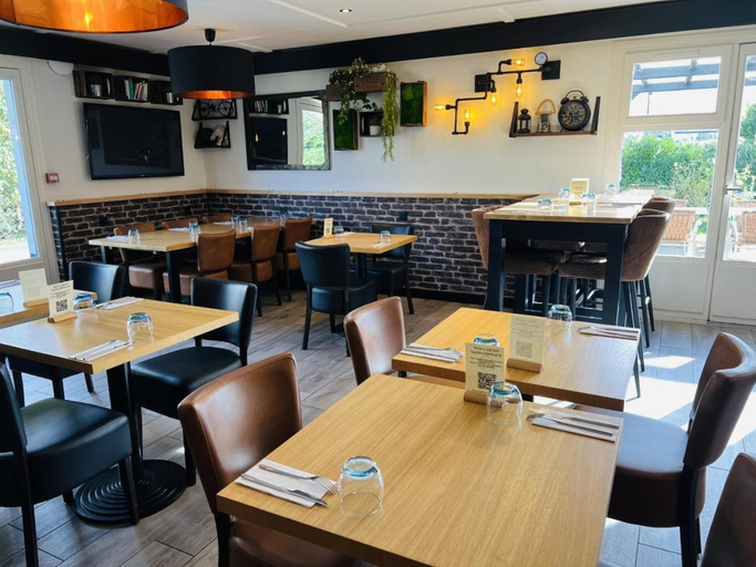 Food & Drinks 5, Kyriad Lisieux, Calvados