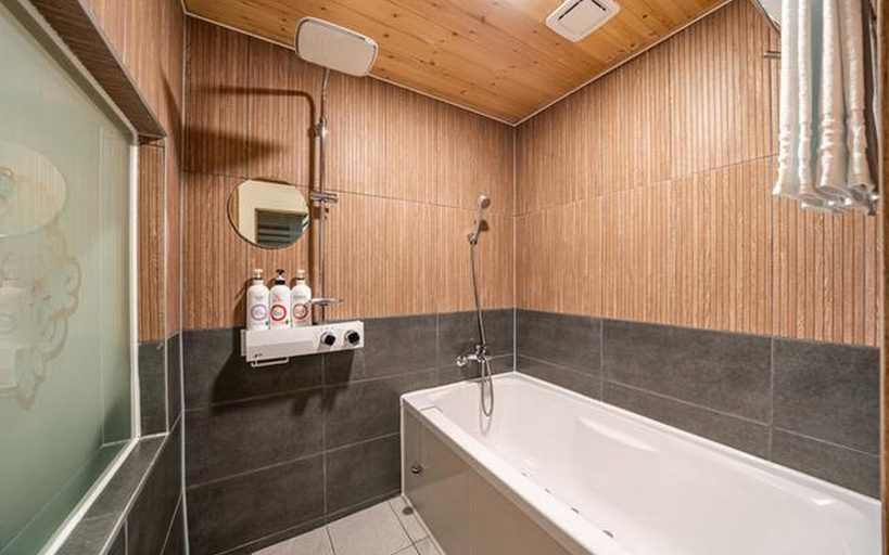 Bathroom, Dongducheon Cima, Dongducheon