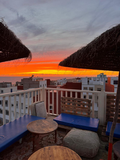 Others 5, Olas Surf Camp, Agadir-Ida ou Tanane