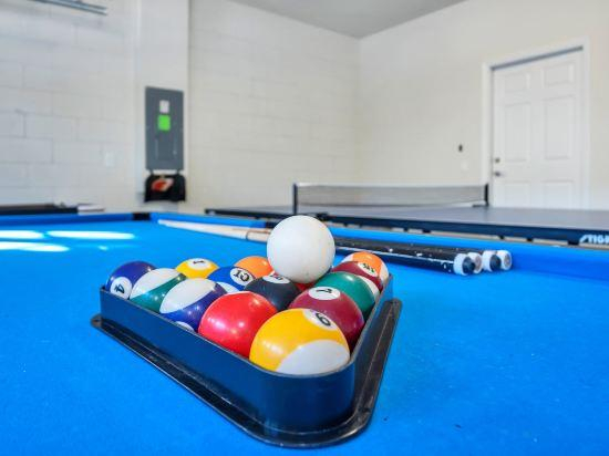 3, Modern Home, Private Pool. Sleeps 15 WW102, Osceola