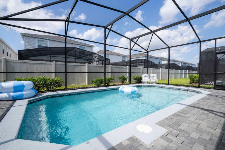 4, Amazing 5 Suite Home With Resort-style Amenities, Polk
