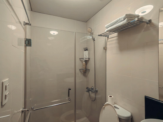 Others 2, One Palm Tree Condominium, Pasay City