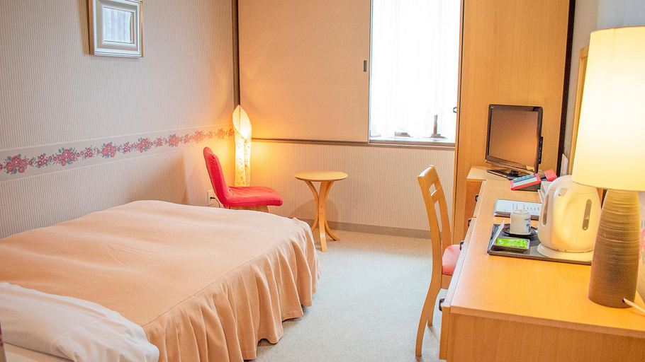 Bedroom 2, Hotel Akaboshitei, Echizen City