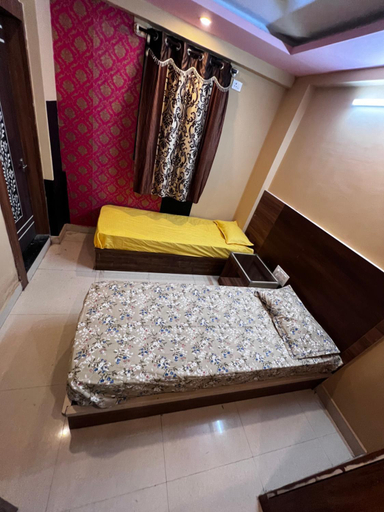Bedroom, FRIENDS Girl Hostel, Bangalore