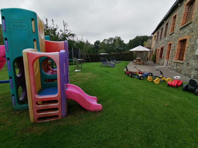 Others 3, Spacious holiday home near Bastogne, Luxembourg