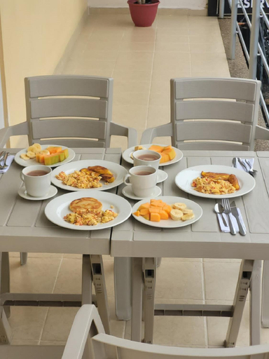 Food & Drinks 5, Hotel el Turista, Florencia