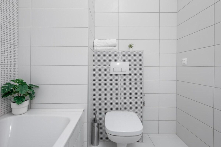 Bathroom 5, Brand New Apartment - 2 rooms-balcony -garage, Budapesti