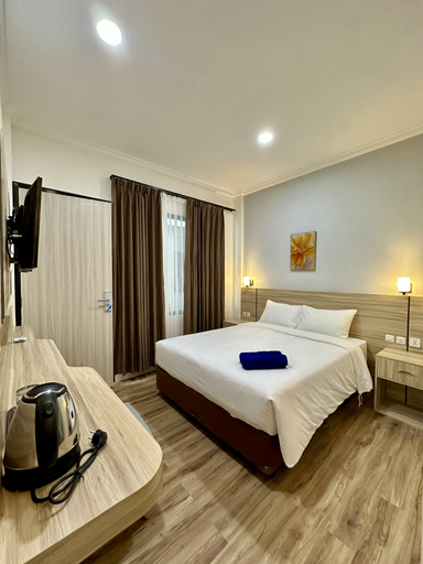 Sansha Hotel Gunungkidul Room Type - Kamar Deluxe Queen