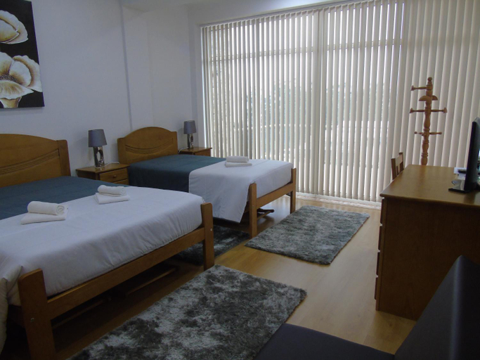 Others 4, Marficas Hostel, Velas