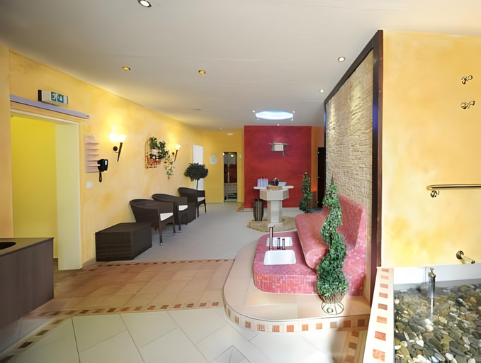 Others 4, Hotel Wolfringmuhle, Schwandorf