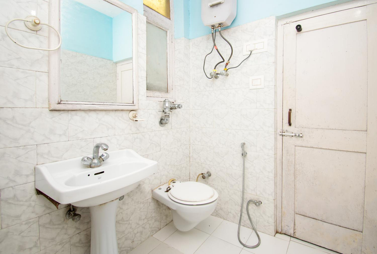 Bathroom 4, HimalayanHamlet ValleyView, Kullu