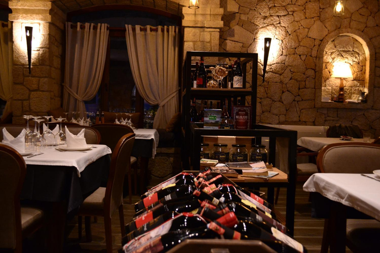 Food & Drinks 4, Chateau Fasel, Tiranës