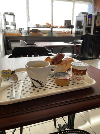 Food & Drinks 4, Brit Hotel Cherbourg, Manche