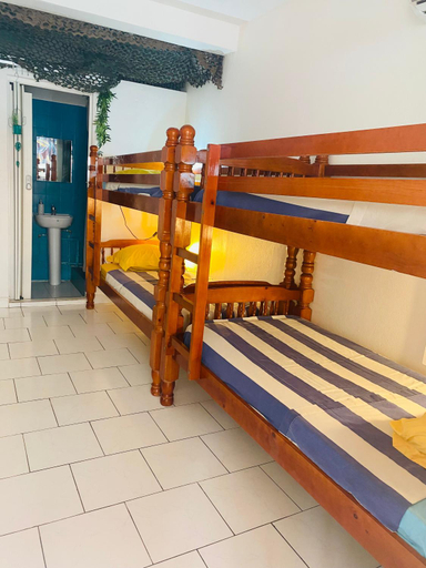 Bedroom 4, Auberge K-WAN Hostel - Proche Plages, Deshaies
