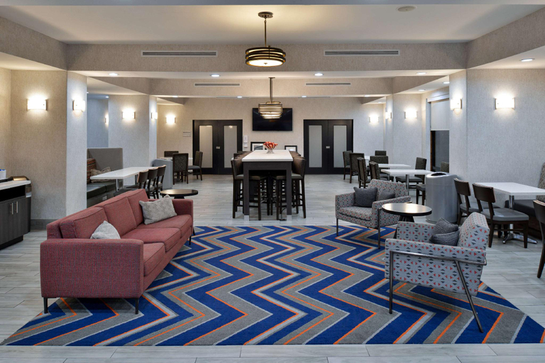 Public Area 2, Hampton Inn by Hilton Kansas City Northeast, Kansas City