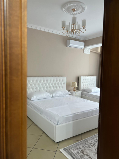 Others 4, I do not accept reservations, cancel if you book, Shkodrës
