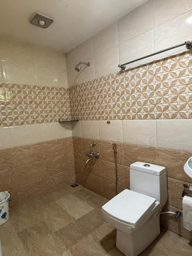 Bathroom 2, View Valley Homestay, Idukki