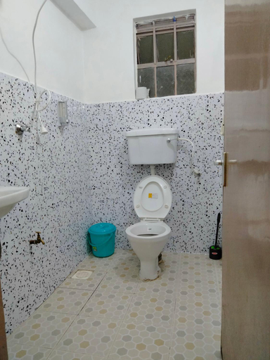 Bathroom 2, Cozy Haven, Kieni