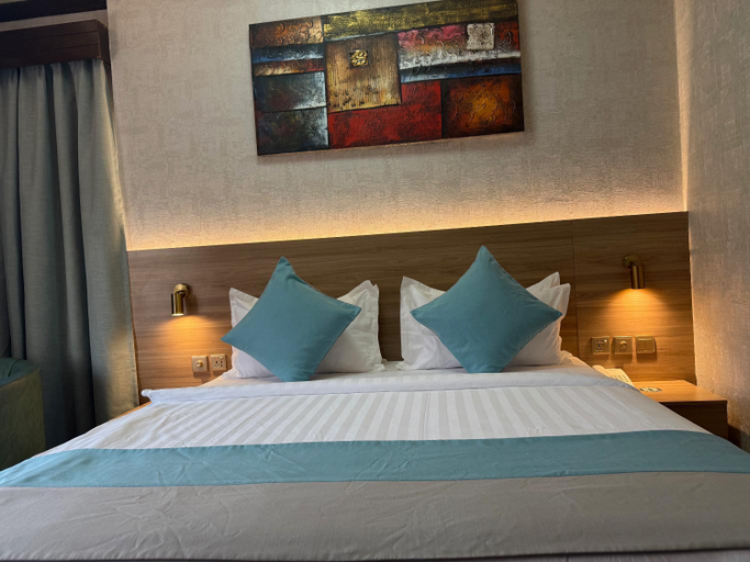 Bedroom 2, STRAND HOTEL, Abu Dhabi City