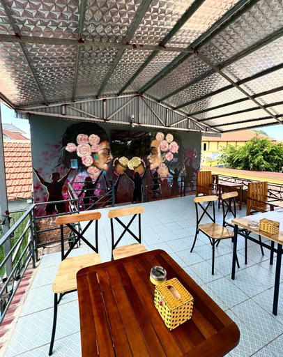 Food & Drinks 4, Downtown Backpacker Hostel, Hoa Lư