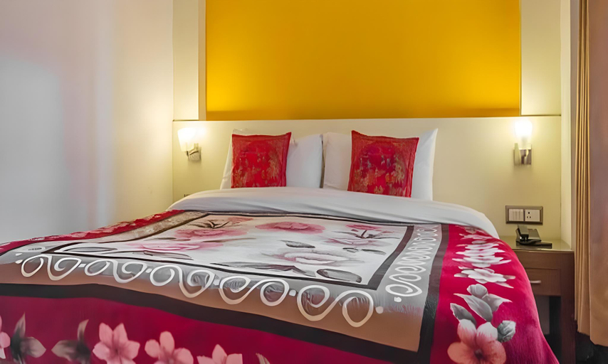 Bedroom 3, Hotel Shangri-La Regency, Darjiling