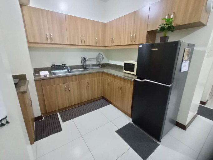 Others 5, Acacia Estates Taguig, Taguig