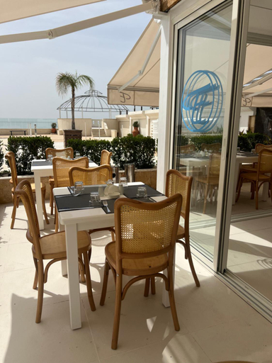 Food & Drinks 5, Gondola marine resort, Jubail