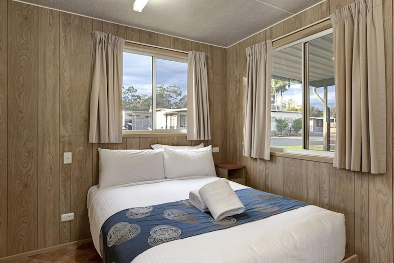 Bedroom, Discovery Parks -Forster, Great Lakes