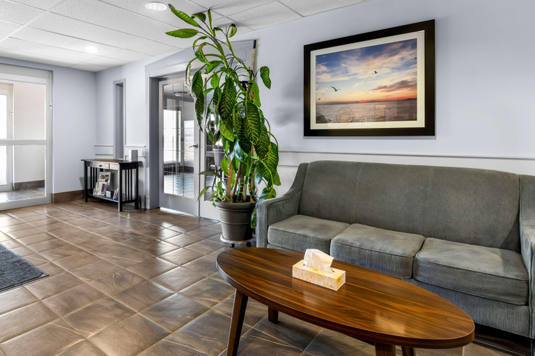 Public Area 2, SureStay Studio by Best Western Hardisty, Division No. 7