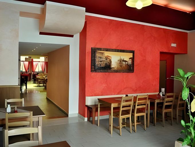 Food & Drinks 5, Hotel Tábor, Tábor