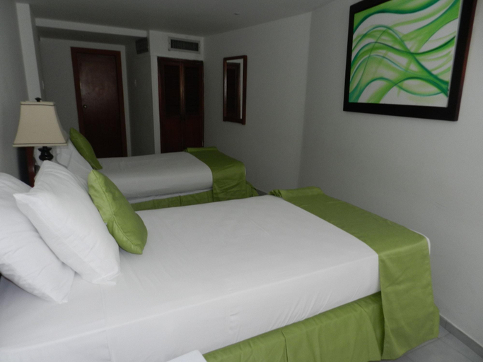 Bedroom 3, Hotel Dorado Plaza, Cartagena de Indias
