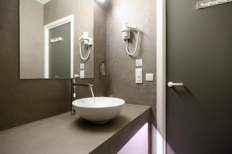 Bathroom 4, Hotel Corsendonk Viane, Antwerpen