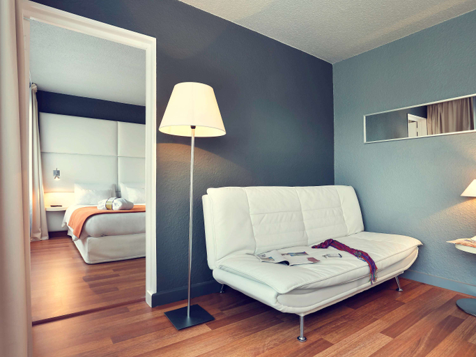 Bedroom 2, Mercure Brive Hotel, Corrèze
