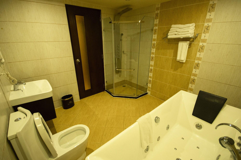 Bathroom 5, Sg Premium Resort, Arusha Urban