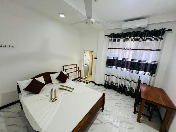 Bedroom 2, Sanku Place Hiriketiya, Dickwella