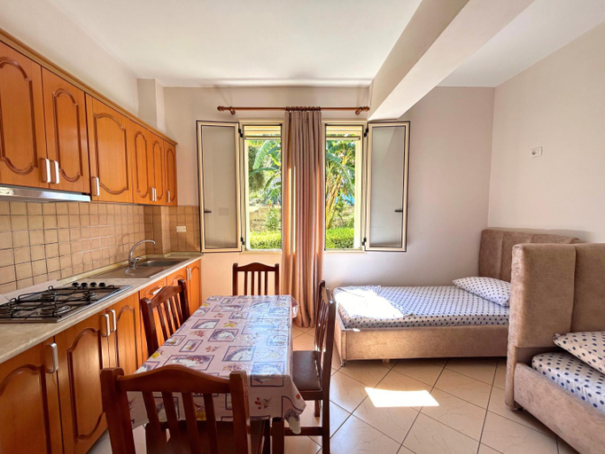 Others 4, Onis Sea View Apartments, Vlorës