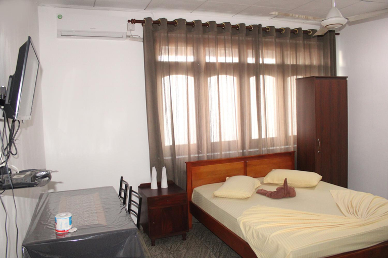 Bedroom 2, Hillstreet Villa, Dehiwala-Mount Lavinia