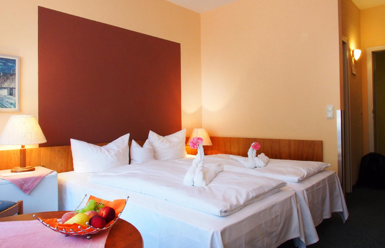Bedroom, Reichel's Parkhotel, Neustadt an der Aisch-Bad Windsheim