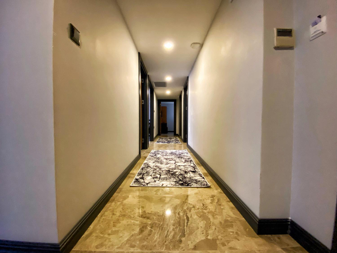 Others 5, My House Suite, Merkez
