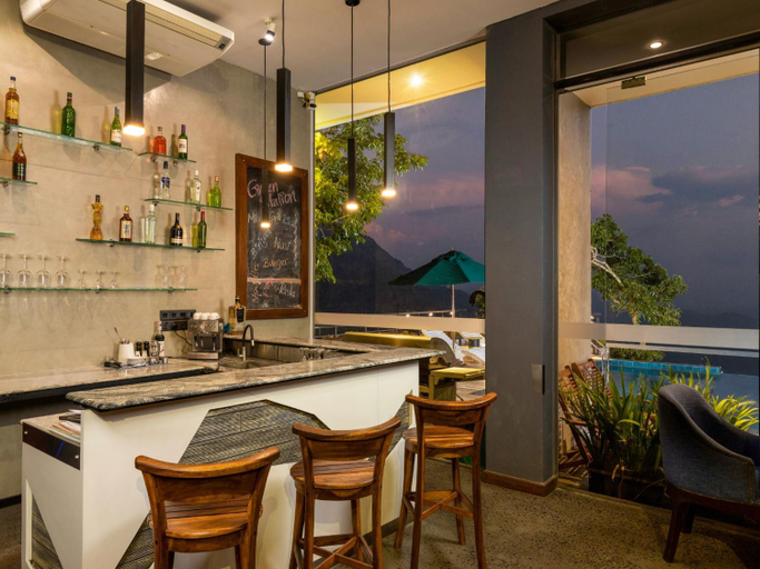 Food & Drinks 5, Green Acres Leisure Resort & Spa , K.F.G. & G. Korale