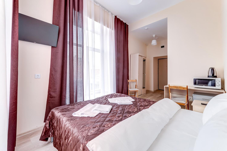 Others 2, SuperHostel on 1-Ya Sovetskaya 12, Sankt-Peterburg gorsovet