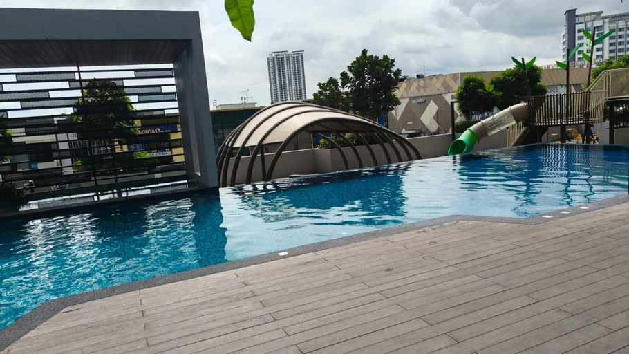 Sport & Beauty 5, Skytrees Serviced Apartment Aeon Bukit Indah with TV box-B22, Johor Bahru