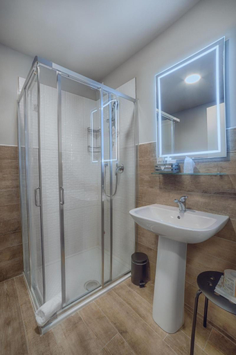 Bathroom 5, Fracanzana Hotel, Vicenza