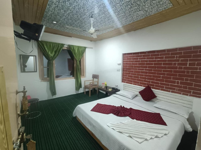 Bedroom 4, Shamus Javed H S, Srinagar