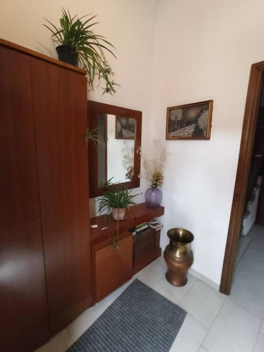 Others 3, B&B Number 9, Bologna
