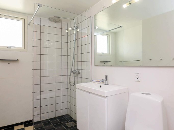 Bathroom 3, Seaside Serenity - By Traum Ferienwohnungen, Frederikshavn