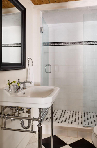 Bathroom 4, Captain Lord Mansion, York