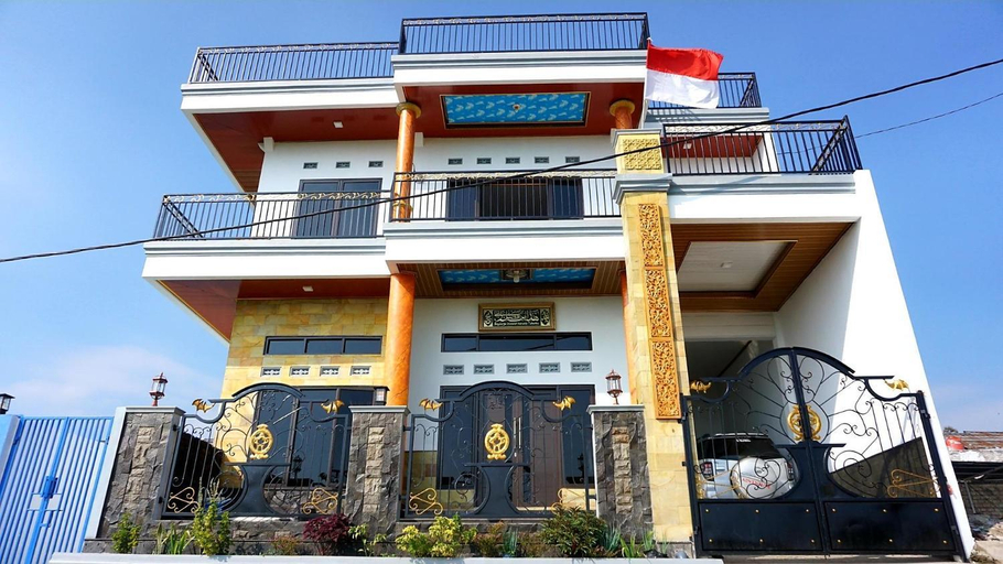 Others 4, Villa Hasanah, Subang